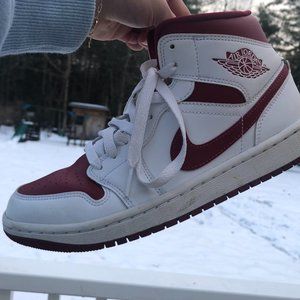 Womens Air Jordan 1's